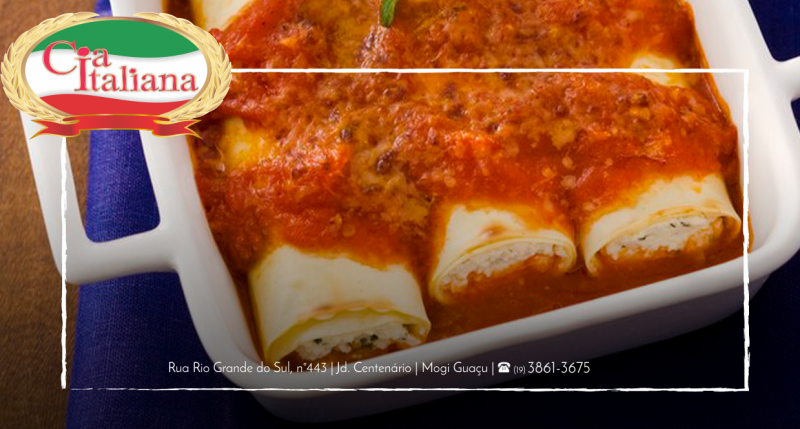 Canelone de presunto e queijo ao molho sugo Canelone de presunto e queijo ao molho sugo